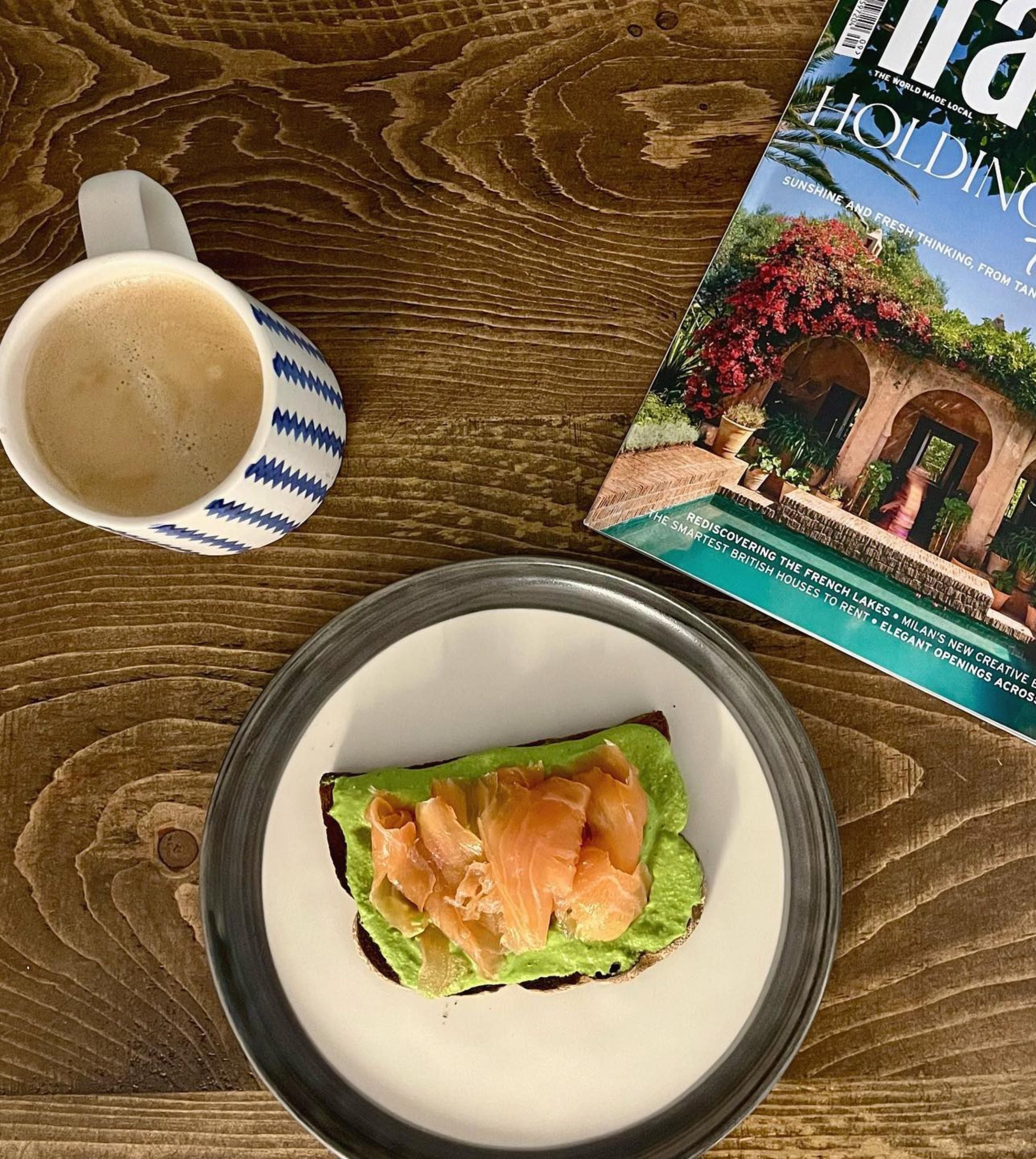 Smashed peas, with zesty lemon, on toast